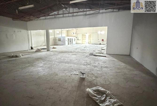 72737323 - Property Image 2