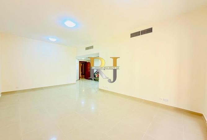 81520791 - Property Image 3