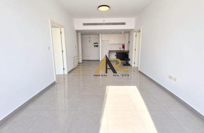 Apartment - 2 - 3 for rent in East Village - Aljada - Sharjah