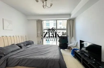 Apartment - 1 Bedroom - 2 Bathrooms for rent in DEC Tower 2 - DEC Towers - Dubai Marina - Dubai