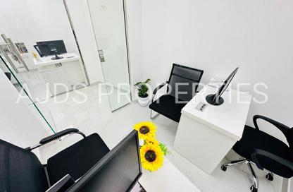 Office Space - 1 Bedroom - 1 Bathroom for rent in Reem Residency - Al Karama - Dubai