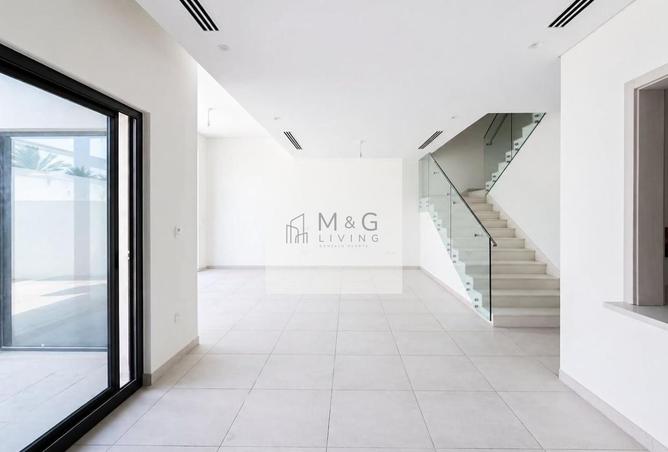 82801571 - Property Image 3