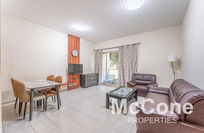 Apartment - 1 - 1 for rent in Al Dhafra 4 - Al Dhafra - Greens - Dubai