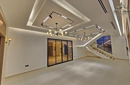 Villa - 5 Bedrooms - 7 Bathrooms for sale in Al Yasmeen 1 - Al Yasmeen - Ajman