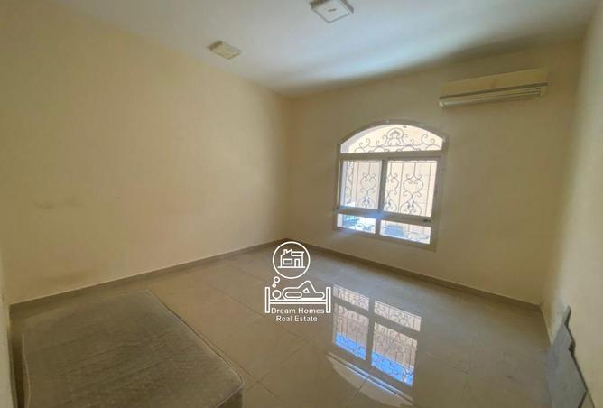 102002189 - Property Main Image