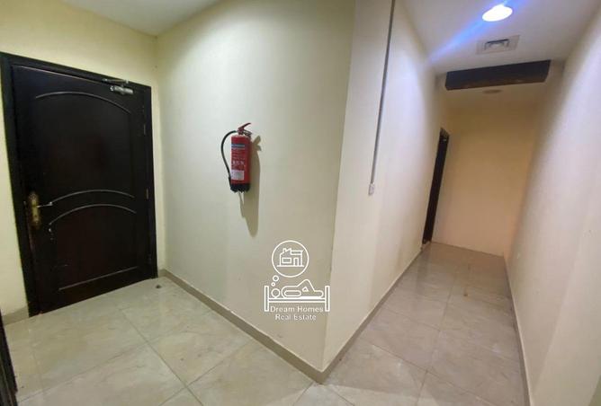 102002189 - Property Image 2