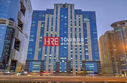 شقة - 3 غرف نوم - 3 حمامات للايجار في برج لطيفة - شارع الشيخ زايد - دبي