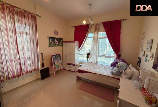 104268212 - Property Image 2