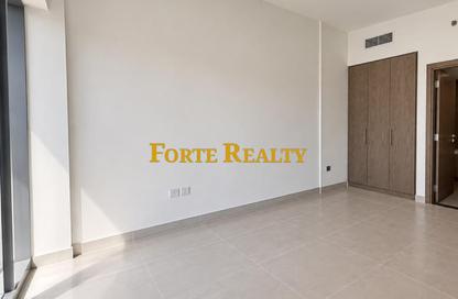 Apartment - 1 - 2 for rent in Montrose Residence B - Montrose Residence - Dubai Science Park - Dubai