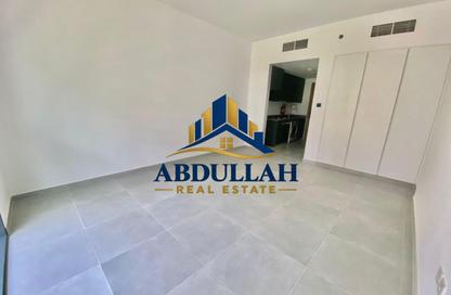 Apartment - Studio - 1 for rent in Tiraz 2 - Aljada - Sharjah