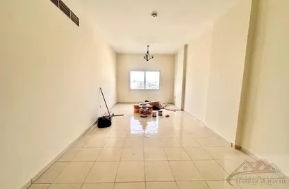 Apartment - 2 Bedrooms - 3 Bathrooms for rent in Muwaileh 29 Building - Muwaileh - Sharjah