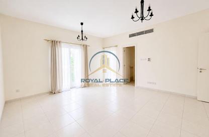 Villa - 3 Bedrooms - 3 Bathrooms for rent in Springs 14 - The Springs - Dubai