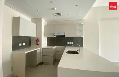 Apartment - Studio - 2 for rent in SOL Avenue - Business Bay - Dubai