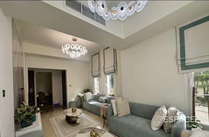 Villa - 3 Bedrooms - 3 Bathrooms for rent in Springs 11 - The Springs - Dubai