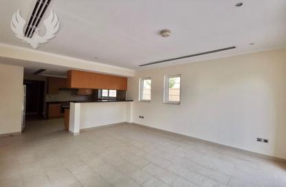 Villa - 3 Bedrooms - 3 Bathrooms for rent in District 8 - Jumeirah Park - Dubai Villa - 3 Bedrooms - 3 Bathrooms for rent in District 8 - Jumeirah Park - Dubai