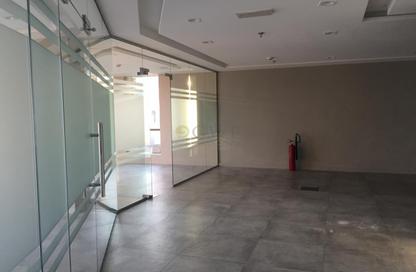 Office Space - Studio - 1 Bathroom for rent in The Regal Tower - Business Bay - Dubai