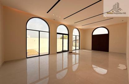 Villa - 5 Bedrooms - 7 Bathrooms for rent in Nad Al Sheba Gardens 1 - Nad Al Sheba Gardens - Nad Al Sheba 1 - Nad Al Sheba - Dubai