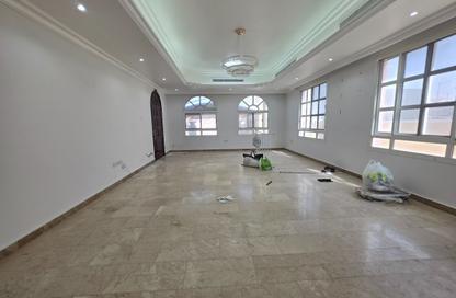 Villa - 7 - 7+ for rent in Mohamed Bin Zayed Centre - Mohamed Bin Zayed City - Abu Dhabi