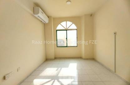 Apartment - 2 - 1 for rent in Dar Al Aman 33 - Bu Tina - Al Sharq - Sharjah