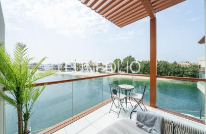 Apartment - Studio - 1 Bathroom for sale in Palm Views West - Palm Views - Palm Jumeirah - Dubai