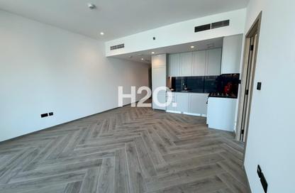 Apartment - 1 - 2 for sale in Peninsula Three - Peninsula - Business Bay - Dubai