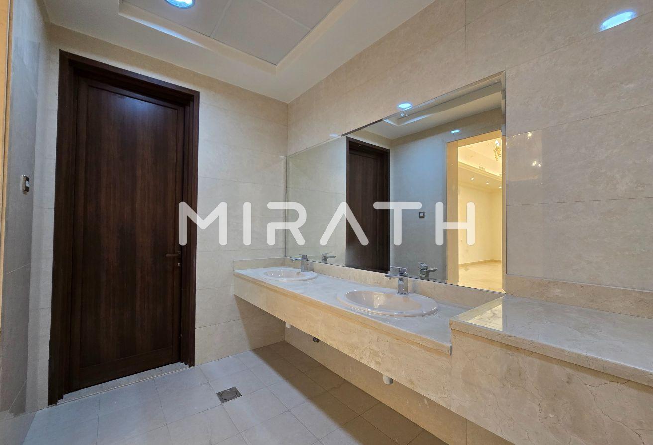 Luxury Standalone Villa with Private Garden photo 6