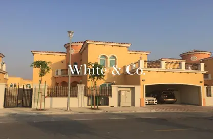 Villa - 5 Bedrooms - 6 Bathrooms for sale in Legacy - Jumeirah Park - Dubai