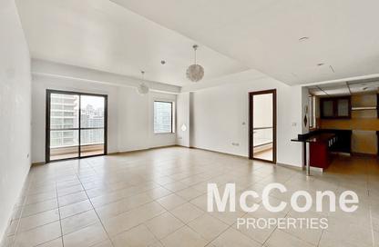 Apartment - 2 Bedrooms - 2 Bathrooms for rent in The Torch - Dubai Marina - Dubai