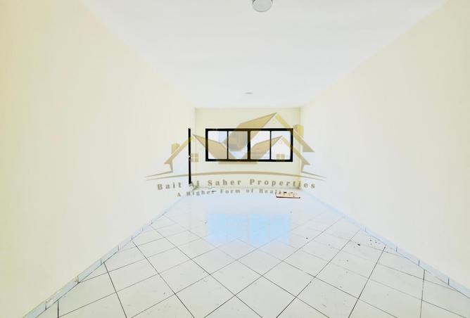 64402412 - Property Image 2