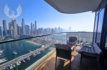 Apartment - 3 Bedrooms - 3 Bathrooms for sale in Marina Vista - EMAAR Beachfront - Dubai Harbour - Dubai