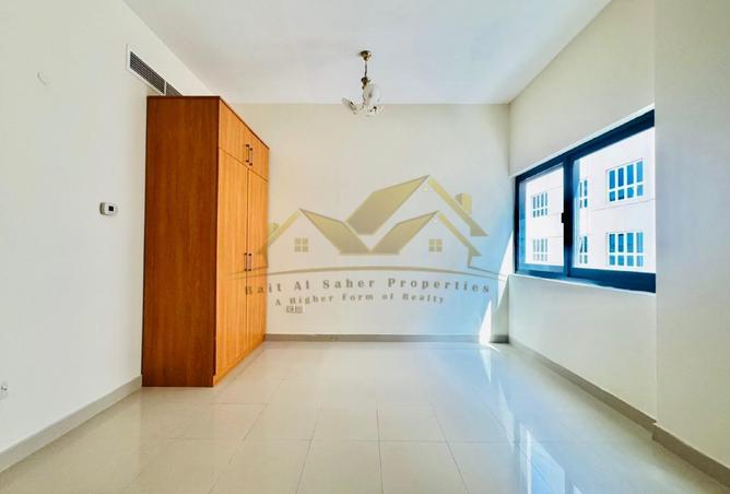 64046878 - Property Image 3