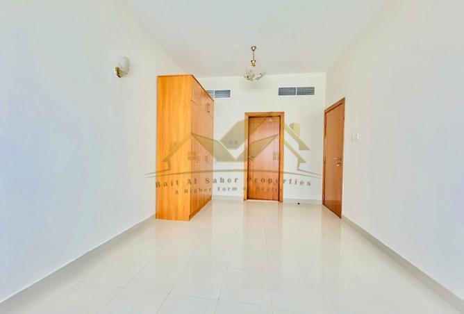 64046878 - Property Image 2