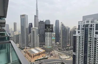 شقة - 2 غرف نوم - 3 حمامات للايجار في فندق ومساكن برج باراماونت - الخليج التجاري - دبي