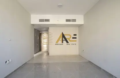 Apartment - 1 Bedroom - 2 Bathrooms for rent in AlFalah - Muwaileh Commercial - Sharjah