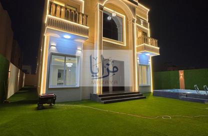 Villa - 5 Bedrooms - 7 Bathrooms for sale in Al Yasmeen 1 - Al Yasmeen - Ajman