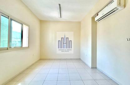 Apartment - Studio - 1 Bathroom for rent in Fire Station Road - Muwaileh - Sharjah Apartment - Studio - 1 Bathroom for rent in Fire Station Road - Muwaileh - Sharjah