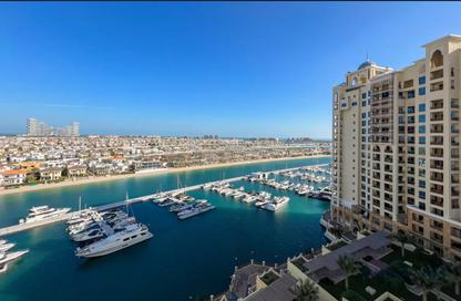 Apartment - 2 Bedrooms - 3 Bathrooms for sale in Marina Residences 4 - Marina Residences - Palm Jumeirah - Dubai