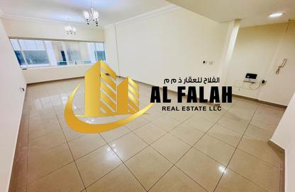 شقة - 2 غرف نوم - 3 حمامات للايجار في شارع التعاون - التعاون - الشارقة شقة - 2 غرف نوم - 3 حمامات للايجار في شارع التعاون - التعاون - الشارقة