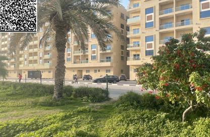 Apartment - 2 Bedrooms - 3 Bathrooms for sale in Al Amira Village - Al Yasmeen - Ajman