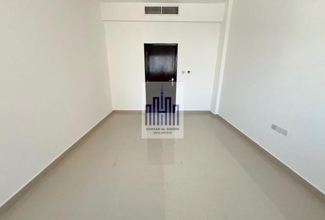 77371895 - Property Image 3