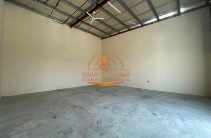 Warehouse - Studio for rent in Industrial Area 18 - Sharjah Industrial Area - Sharjah