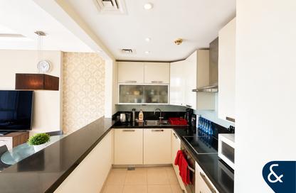 Apartment - 1 Bedroom - 2 Bathrooms for sale in Bonnington Tower - JLT Cluster J - Jumeirah Lake Towers - Dubai