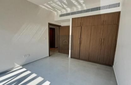 Townhouse - 4 - 4 for sale in Violet 1 - Violet - Damac Hills 2 - Dubai Townhouse - 4 - 4 for sale in Violet 1 - Violet - Damac Hills 2 - Dubai