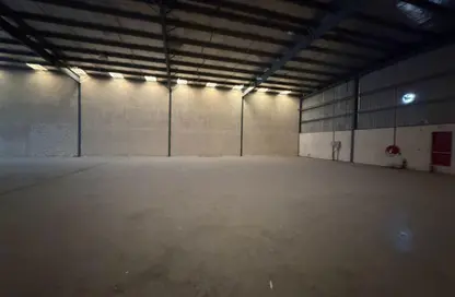 مستودع - استوديو - 1 حمام للايجار في المنطقة الصناعية رقم 12 - المنطقة الصناعية بالشارقة - الشارقة