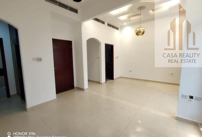 73867144 - Property Image 3