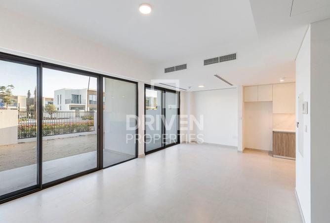 73841433 - صورة العقار 3