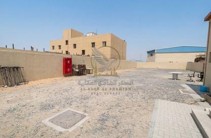 Land - Studio for rent in Al Jlail - Al Sajaa - Sharjah