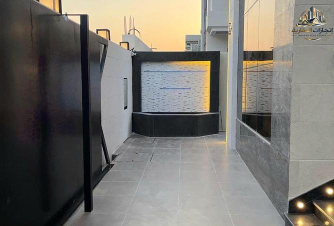 76162325 - صورة العقار 2