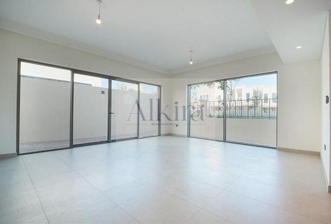 94025062 - Property Image 2