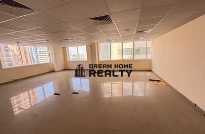 Office Space - Studio - 1 Bathroom for rent in Manazil Tower 2 - Al Taawun Street - Al Taawun - Sharjah